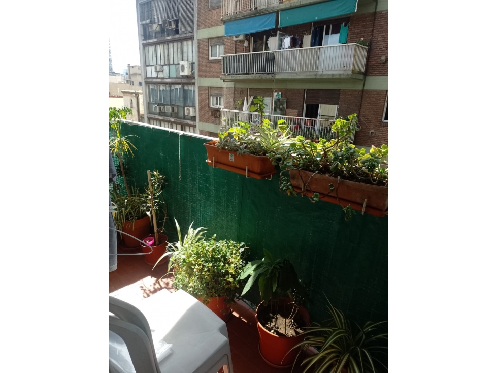 VENTA DEPTO. 3 AMB. AL FRENTE CON BALCON SAN JOSE 300 - 2