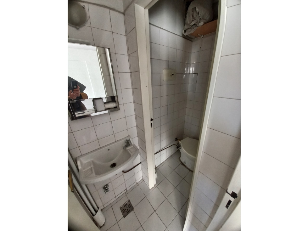 ALQUILER OFICINA 1 AMBIENTE .AV PUEYRREDON 400 - 2