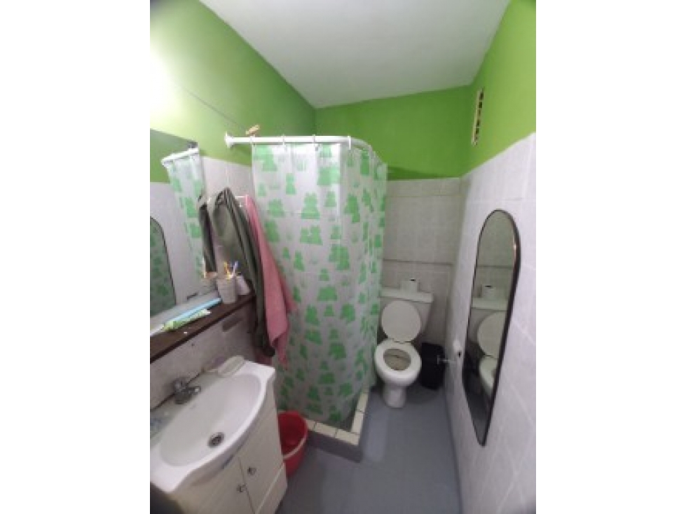 VENTA 1 AMBIENTE AL FRENTE .SARMIENTO 2900 - 2