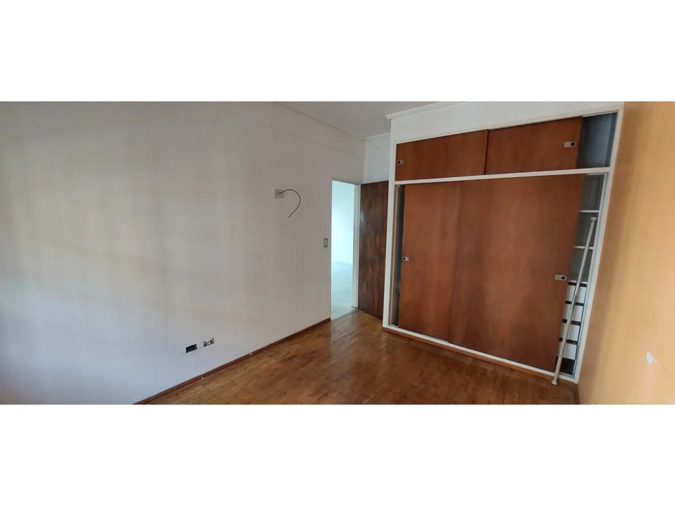 VENTA DOS DEPTOS. EN BLOCK SIN EXPENSAS OPORTUNIDAD! MEXICO 1400 - 3
