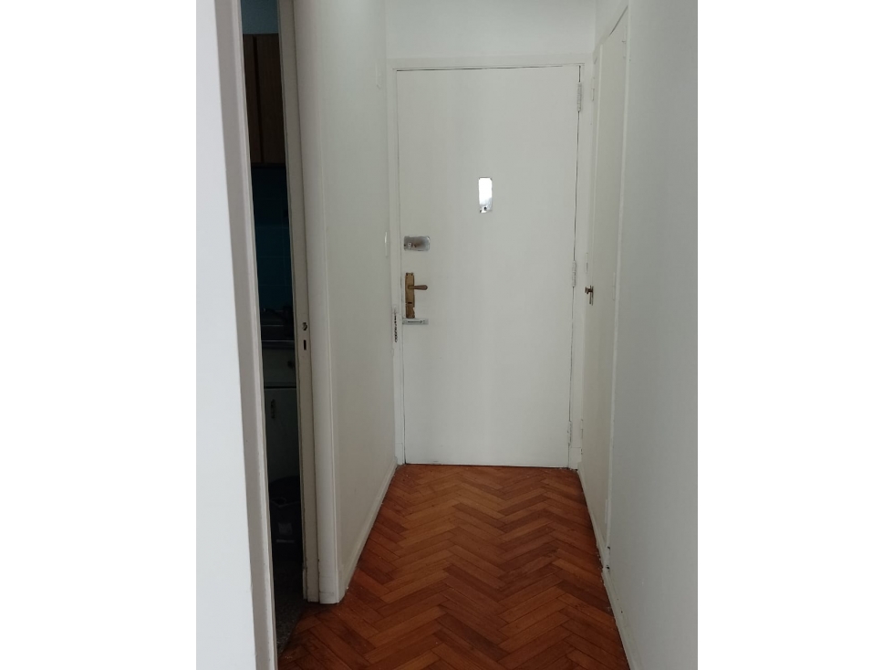 VENTA DEPTO 2 AMB AL FRENTE C/BALCON ENTRE RIOS 200 — foto 4