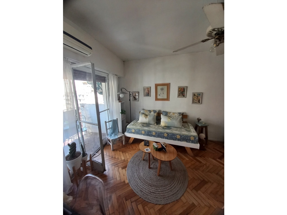VENTA 1 AMBIENTE AL FRENTE CON BALCON.J JAURES AL 1100 - 4