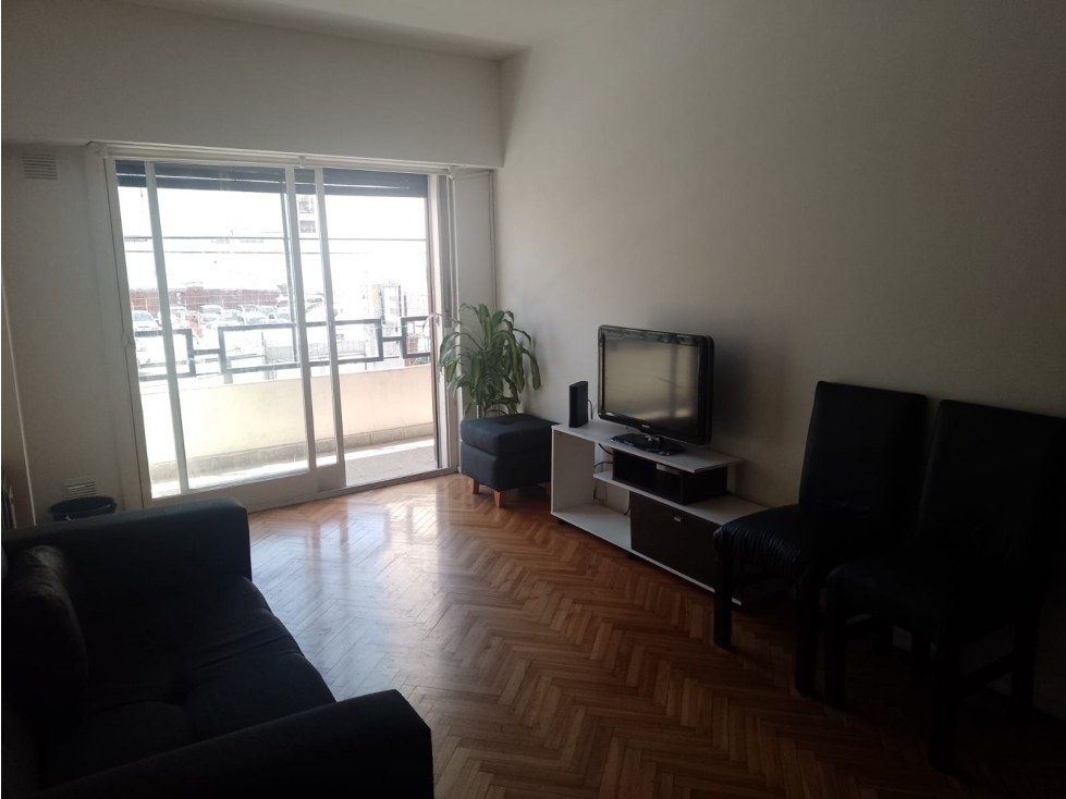 VENTA DEPTO 3 AMB.AL FRENTE C/BCON MORENO 1600 - 5