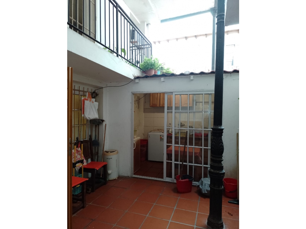 VENTA PH CON PATIO 3 AMBIENTES MORENO 2600 - 5