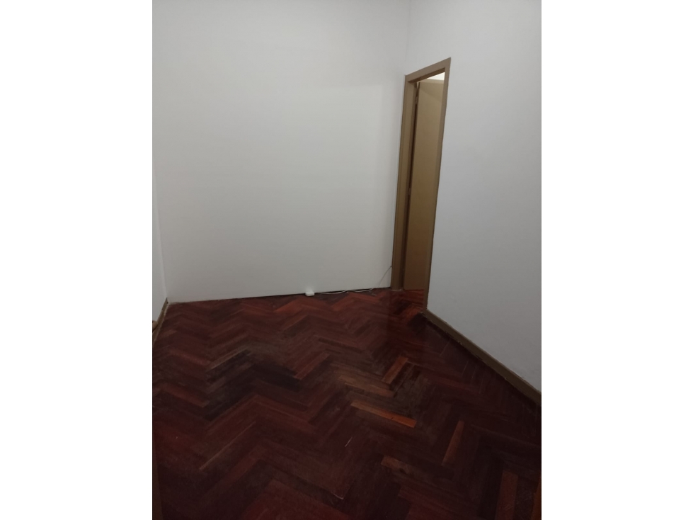 VENTA DEPTO 3 AMBIENTES C/ DEP AP/CRED. MORENO 1700 - 6