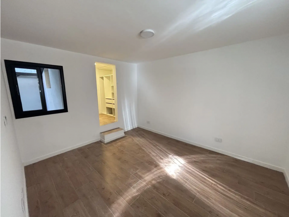 PH 4 AMBIENTES - VILLA CRESPO- PATIO- A NUEVO - 6