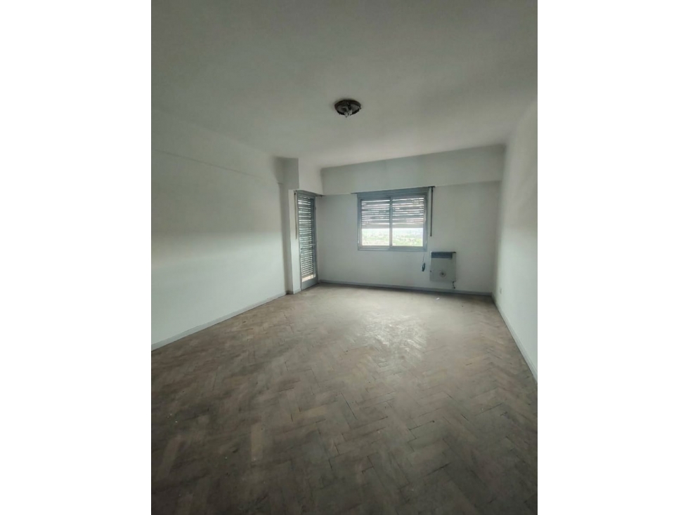 Venta 3 Ambientes en Piso 11 Vista Panorámica Parque Chacabuco - 5