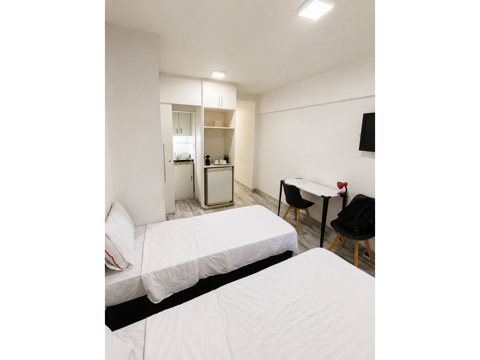 Alquiler de departamento amoblado con balcón al frente - 3