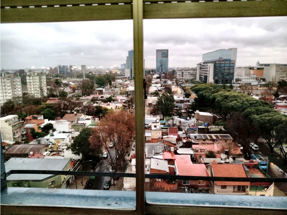 4 ambientes con cochera, balcón cerrado y vista abierta - 3
