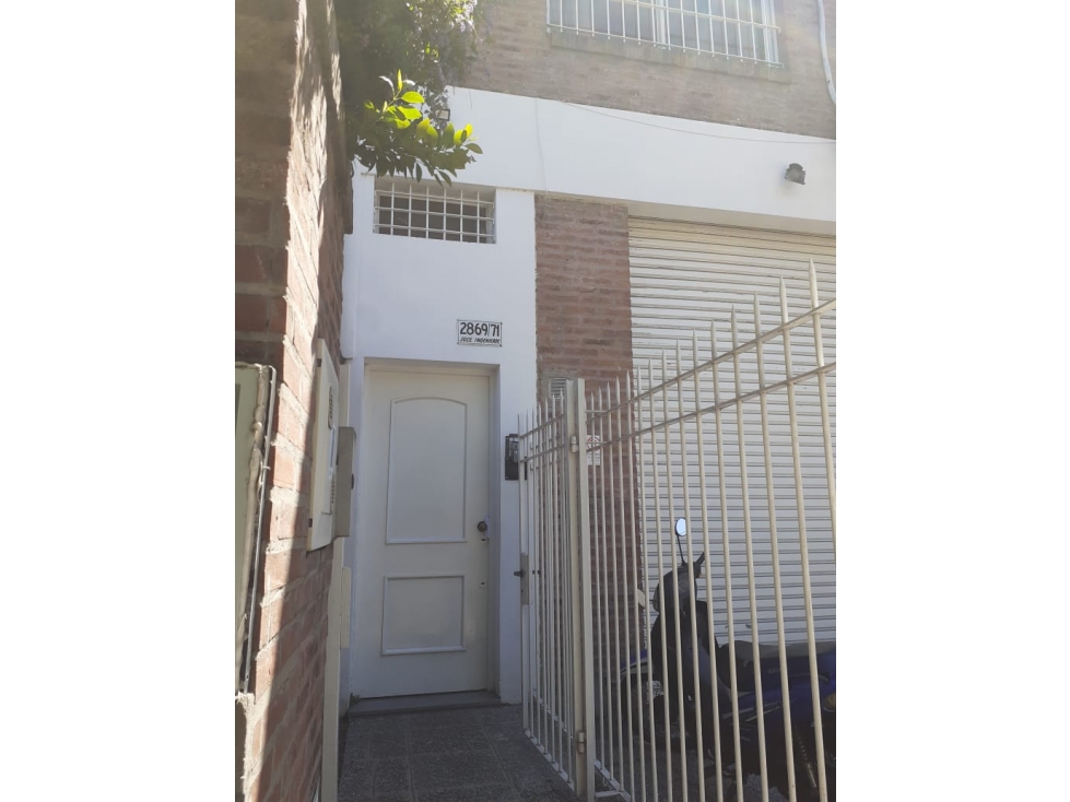 VENTA EN BLOCK DEPOSITO, VIVIENDA Y LOCAL CON VIVIENDA S/ SUCRE BECCAR - 2