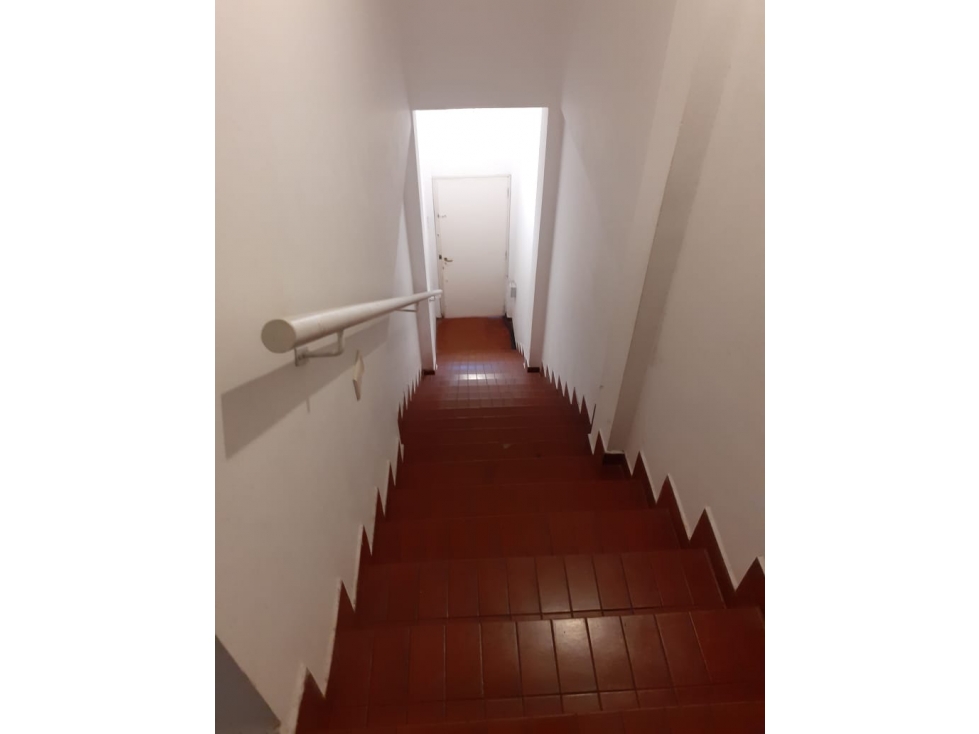 DEPOSITO / LOCAL VENTA CON VIVIENDA/OFICINA LOMAS DE SAN ISIDRO - 3