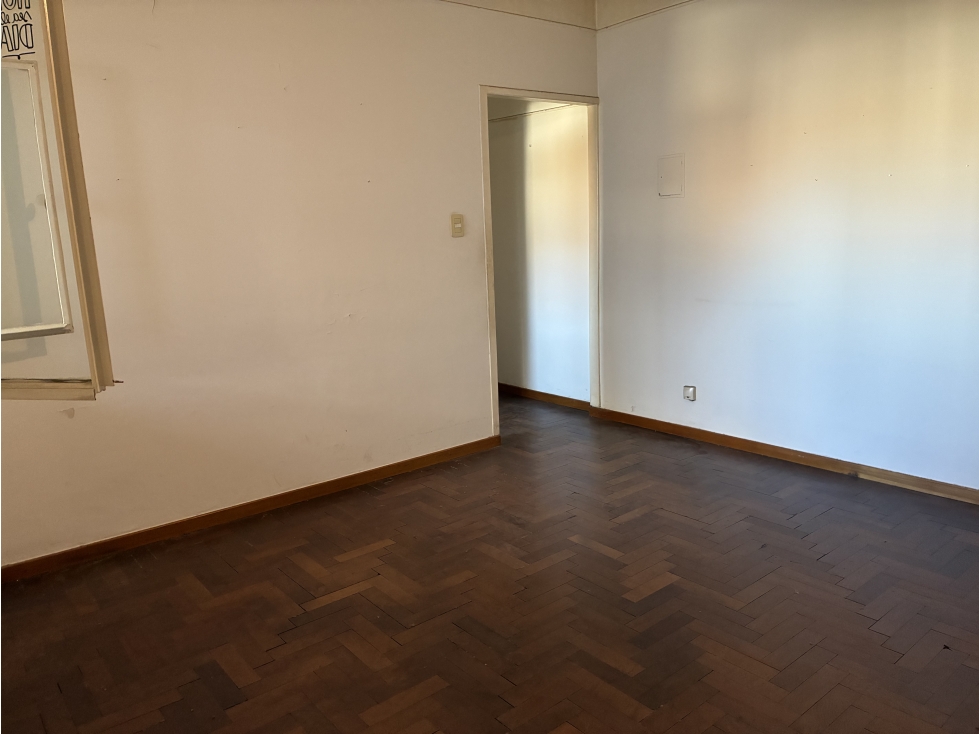 DEPARTAMENTO 4 AMBIENTES VENTA SAN ISIDRO - 5