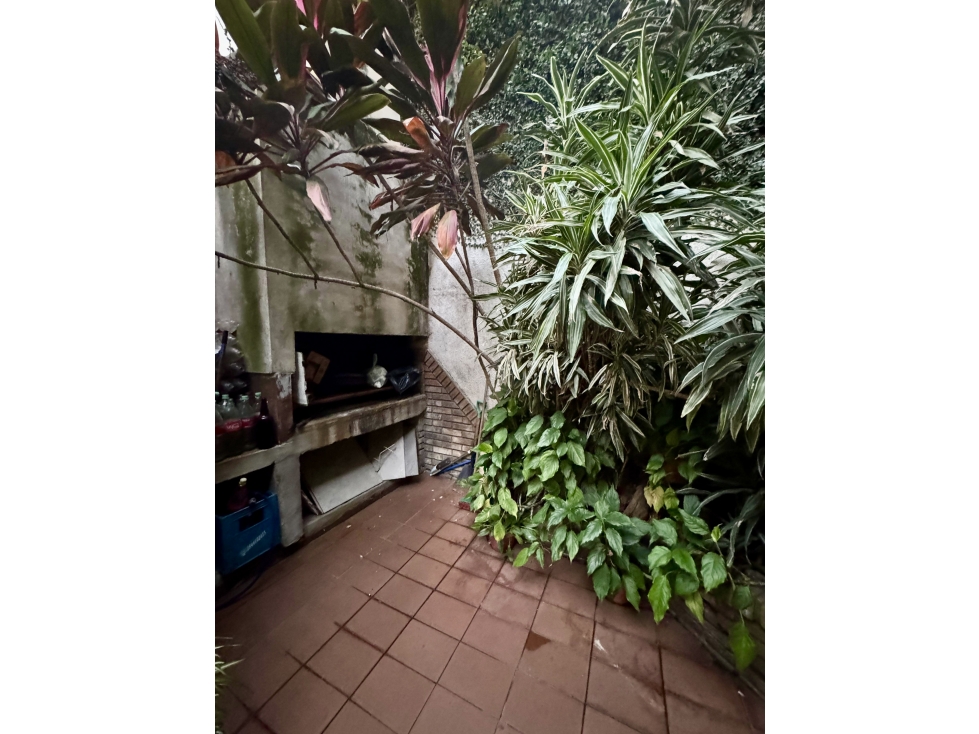 PROPIEDAD PARA CONSTRUCTORA MORENO 1300 - 4