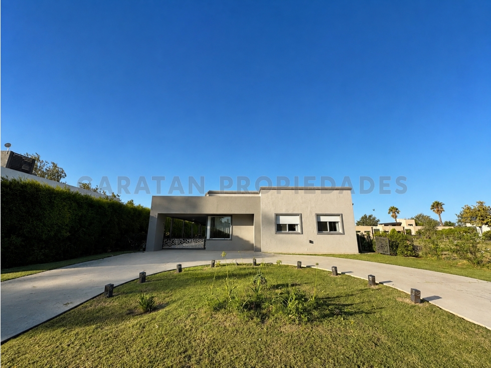 Venta - Casa en Puerto Roldan - 2