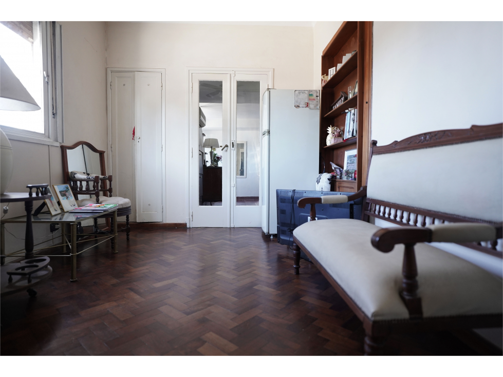 EN VENTA CASA PLANTA ALTA CALLE ALEM 3 DORMITORIOS - 4