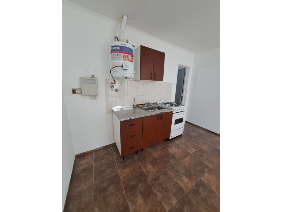 En Venta Monoambiente en complejo en calle Feliciano - 6