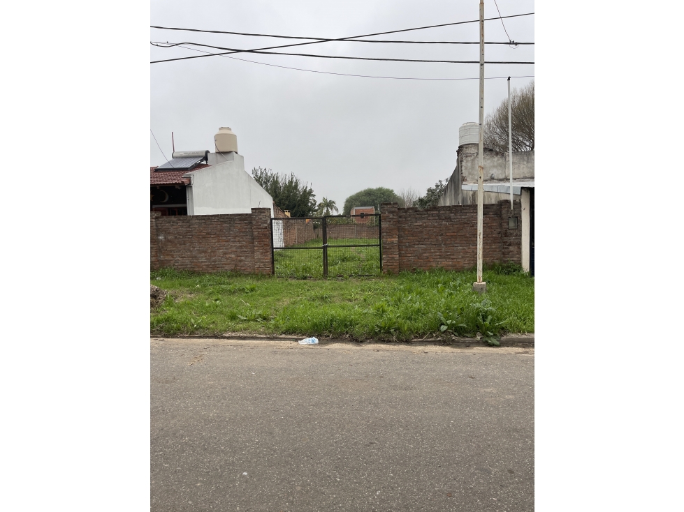 TERRENO EN VENTA 10 x 35 - ZONA GAZZANO - Prof. Diego Mackinnon - 1