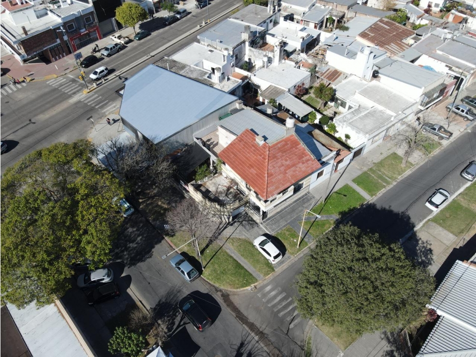 Venta Casa 3 dormitorios zona escuela Don bosco — foto 2