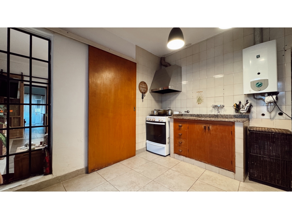 Se vende hermosa casa en calle Yrigoyen. — foto 4