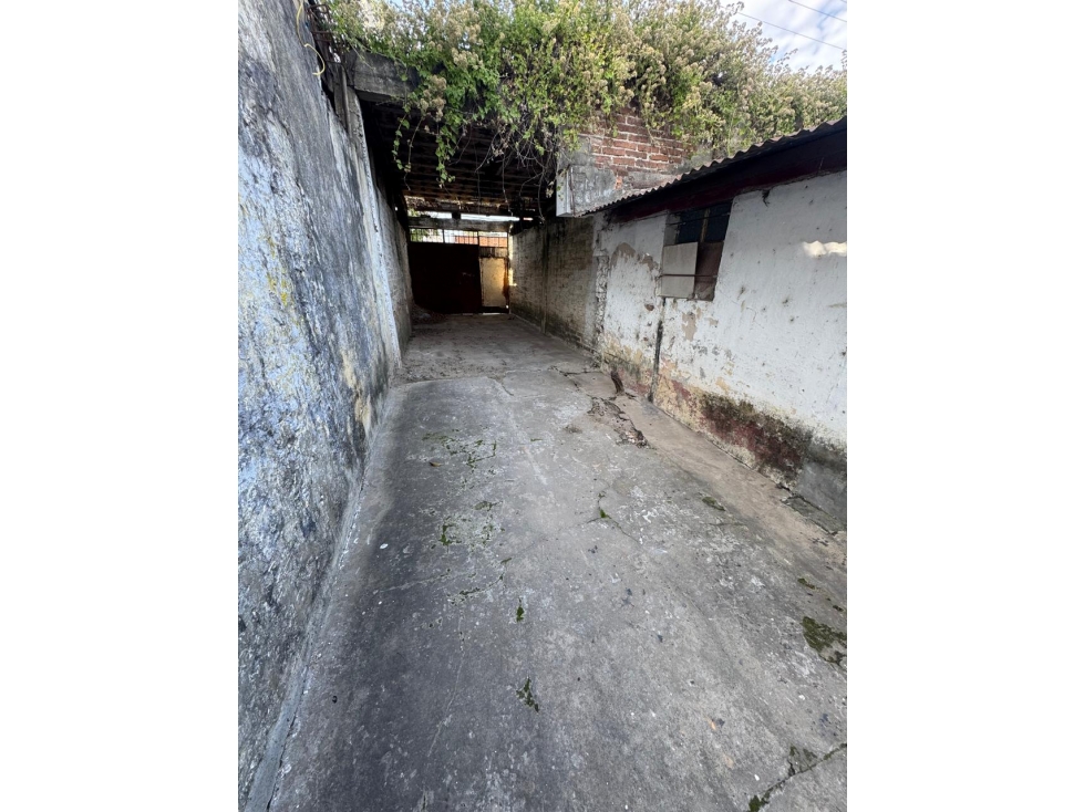 Oportunidad Casa a Reciclar calle Grella - 3