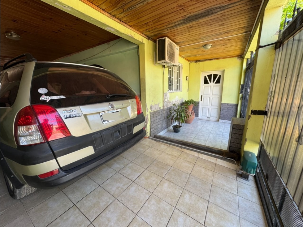Venta Casa amplio terreno mas Departamento Zona Paracao — foto 2