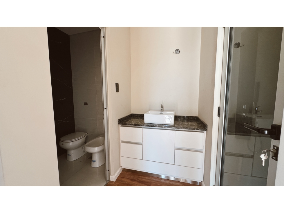 EXCLUSIVO PISO A ESTRENAR EN ZONA PARQUE - 5