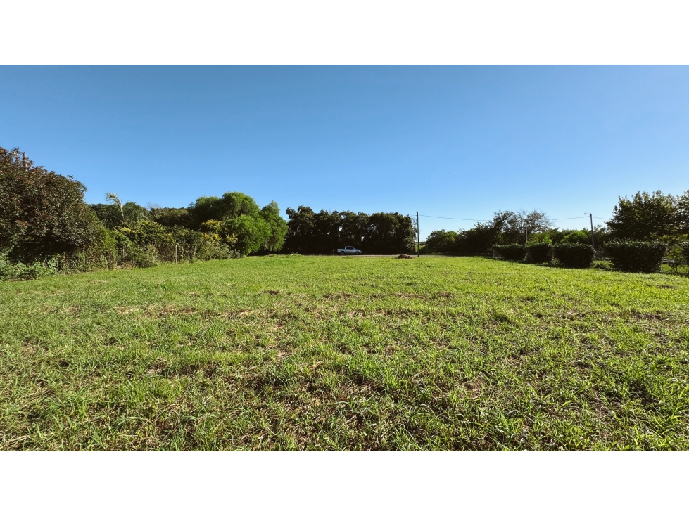 GRAN LOTE EN VENTA ZONA VIVERO DON FELIPE - 2400 M2 - 2