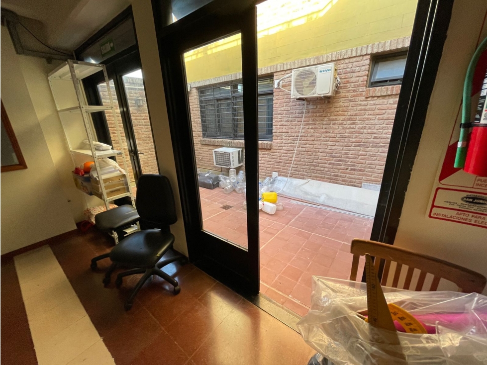 375M2 DE OFICINAS EN VENTA EN CALLE SAN MARTIN - INMEJORABLE UBICACION - 3