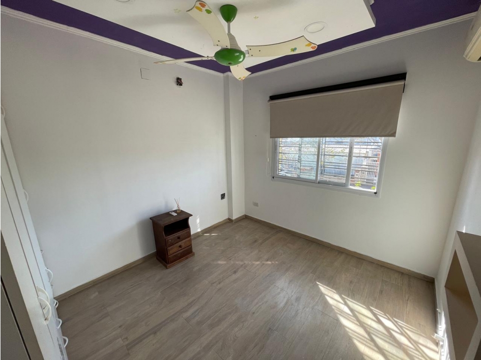 ALQUILER - HERMOSA CASA DE 4 DORMITORIOS CON PISCINA — foto 4