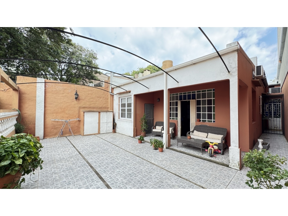 VENTA CASA 3 DORMITORIOS PATIO CON PISCINA Y QUINCHO — foto 4