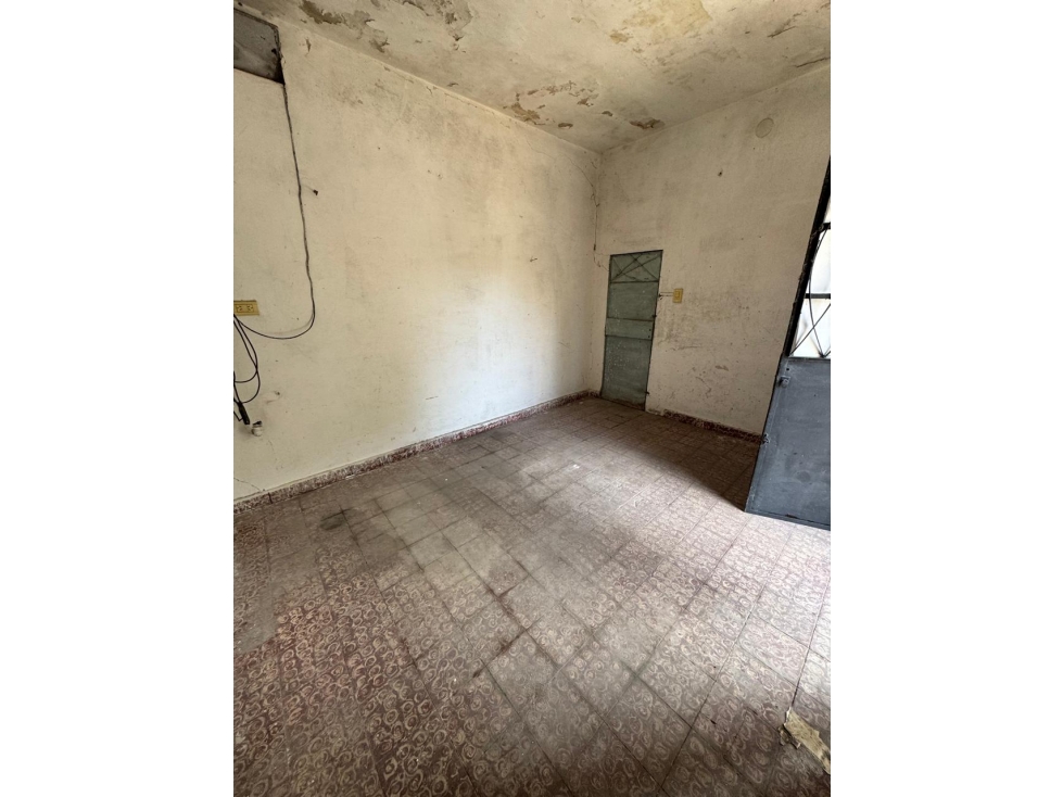Oportunidad Casa a Reciclar calle Grella - 2