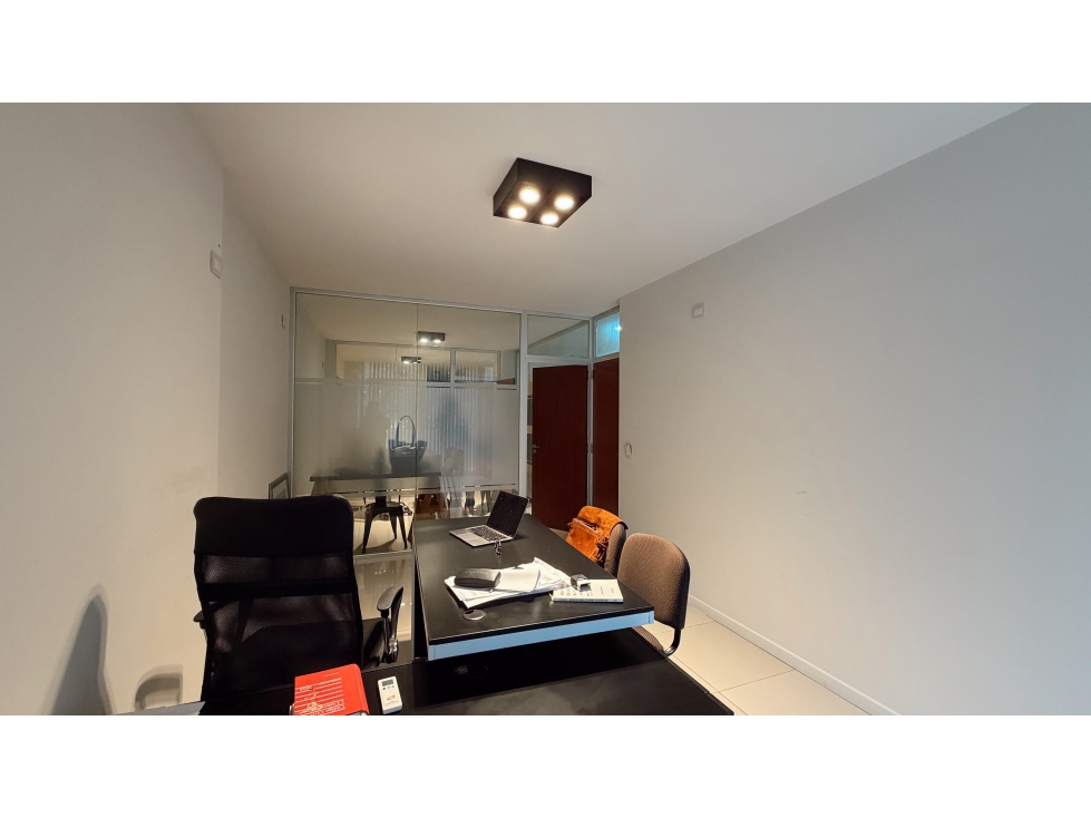 Venta de oficinas en Parque Urquiza - 2