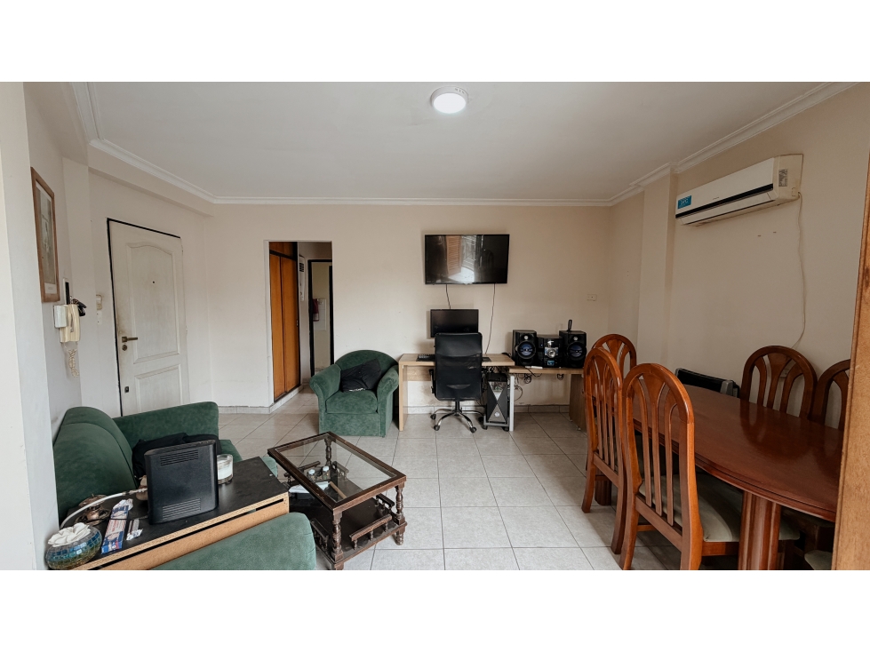 VENTA DPTO 1 DORMITORIO CON COCHERA EXCELENTE UBICACION ZONA CENTRO - 2