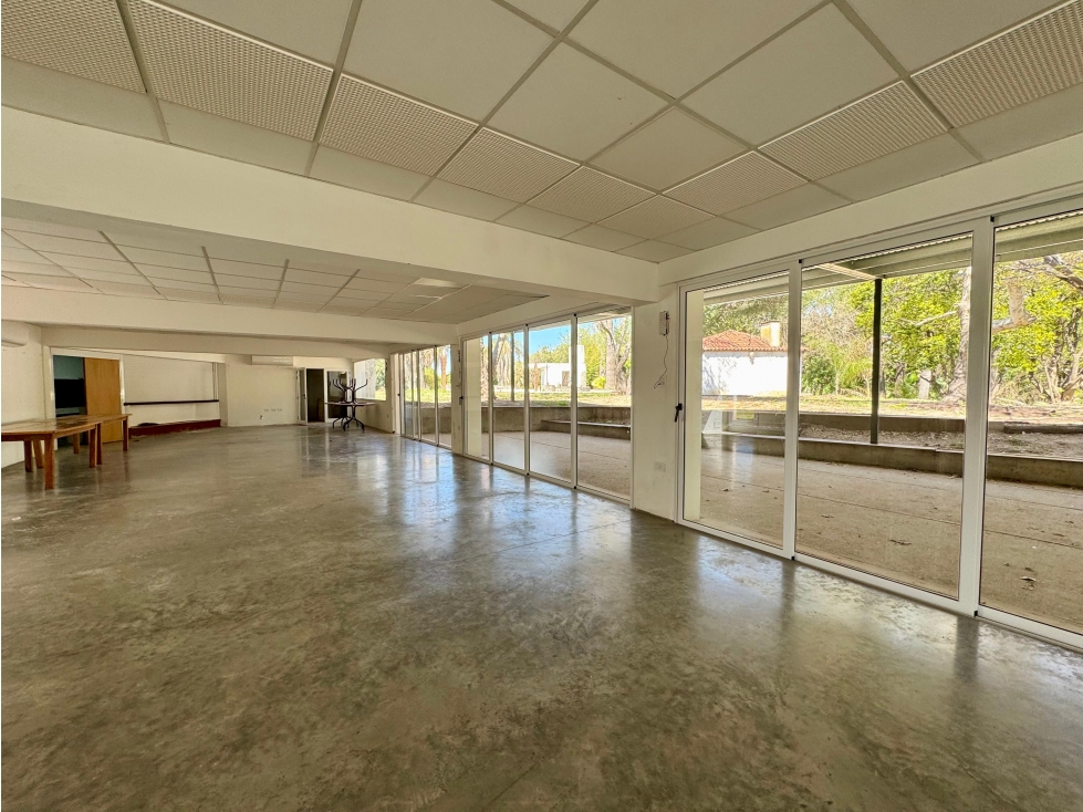 SE VENDE GRAN PROPIEDAD DE 30.900M2 CON INCREIBLES INTALACIONES — foto 3