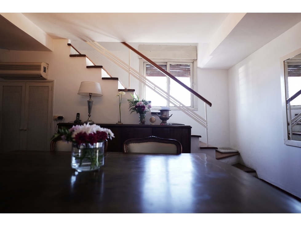 EN VENTA CASA PLANTA ALTA CALLE ALEM 3 DORMITORIOS - 2