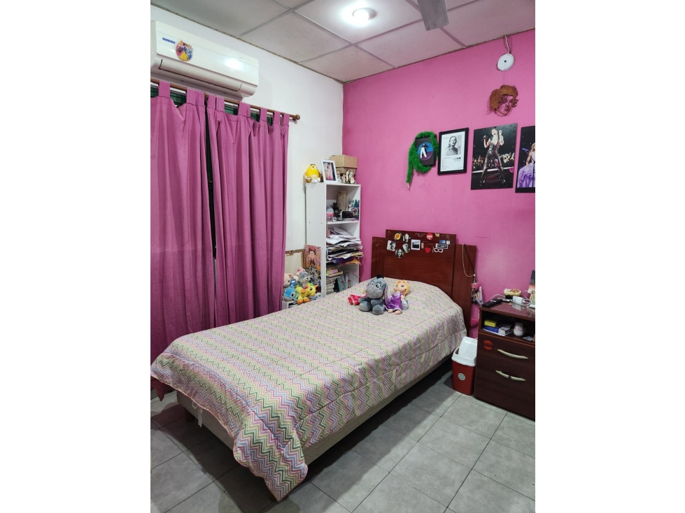 EN VENTA CASA DE 4 DORMITORIOS EN COLONIA AVELLANEDA — foto 6