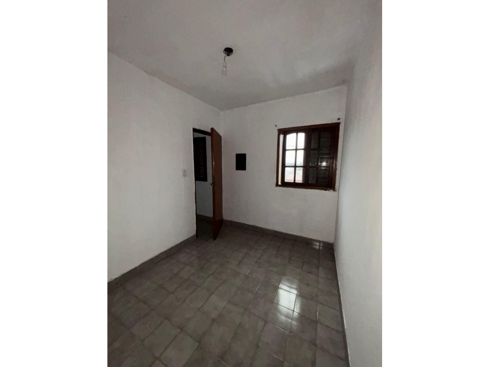 Venta Planta Alta 2 Dormitorios Zona Plaza Saenz Peña - 4