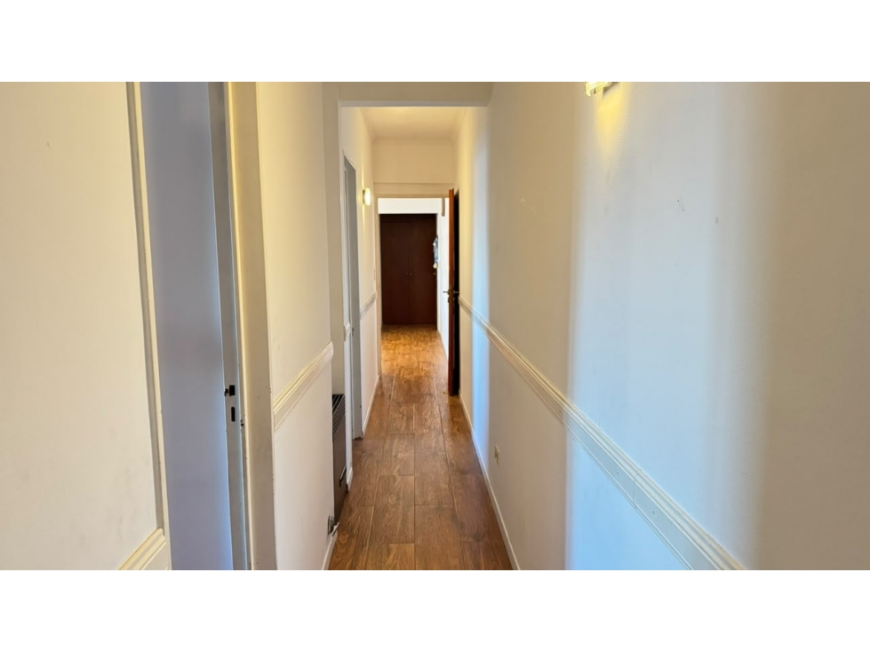 Venta departamento 3 dormitorios con cochera. calle 25 de Mayo - 4