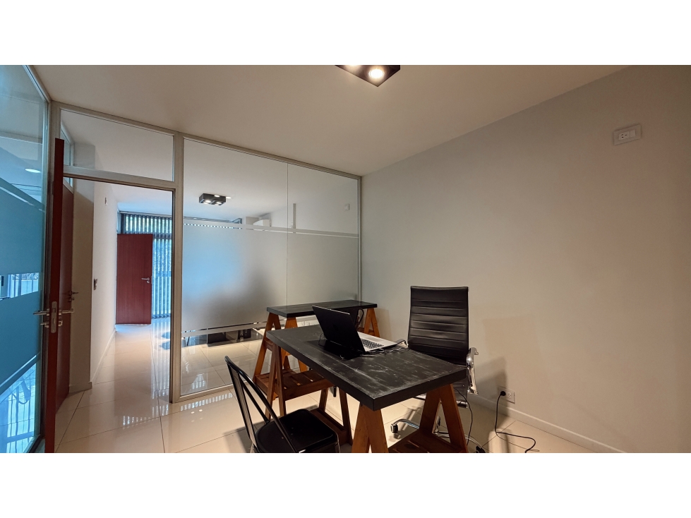 Venta de oficinas en Parque Urquiza - 4