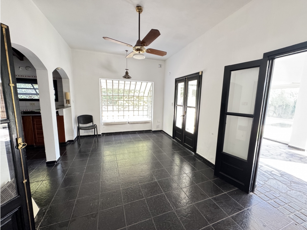 Venta de hermosa casa en zona centro de Paraná. — foto 3