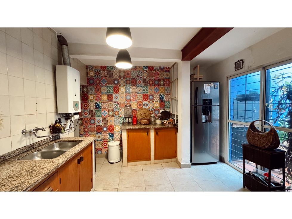 Se vende hermosa casa en calle Yrigoyen. — foto 5