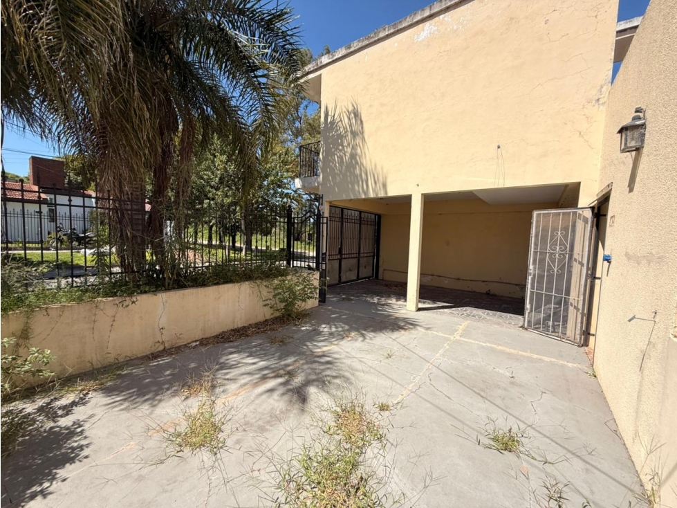 Venta Casa A Renovar 3 Dormitorios Con Patio Zona La Toma — foto 3