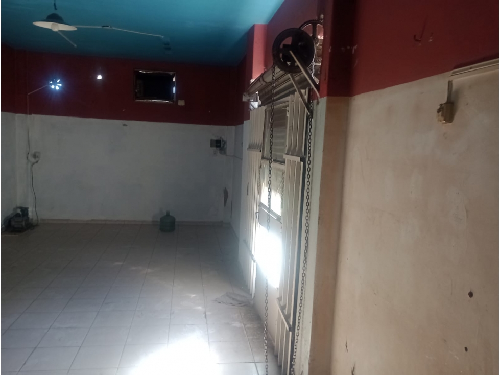 LOCAL EN VENTA - 2
