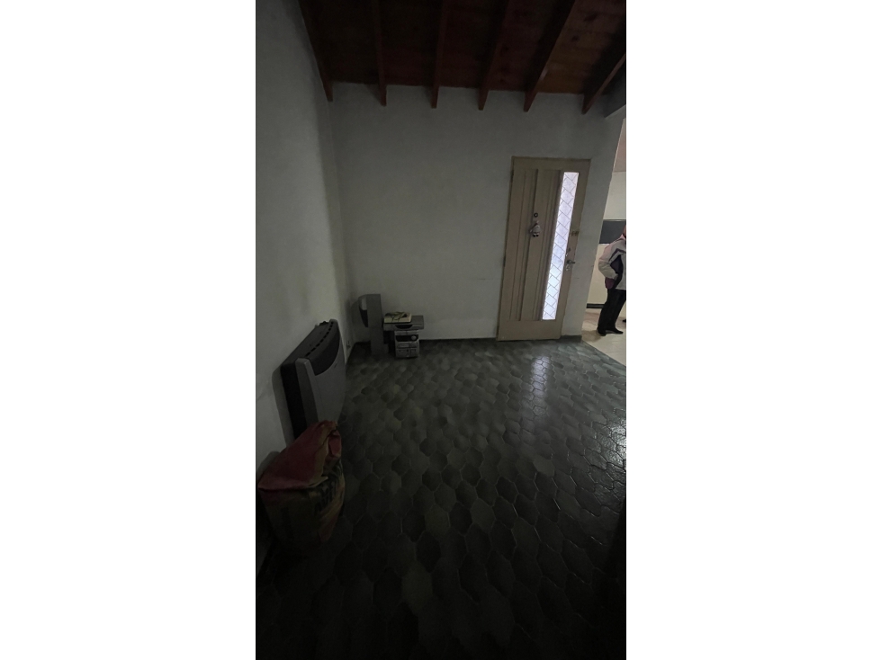 CASA APTA CREDITO CASTELAR — foto 3