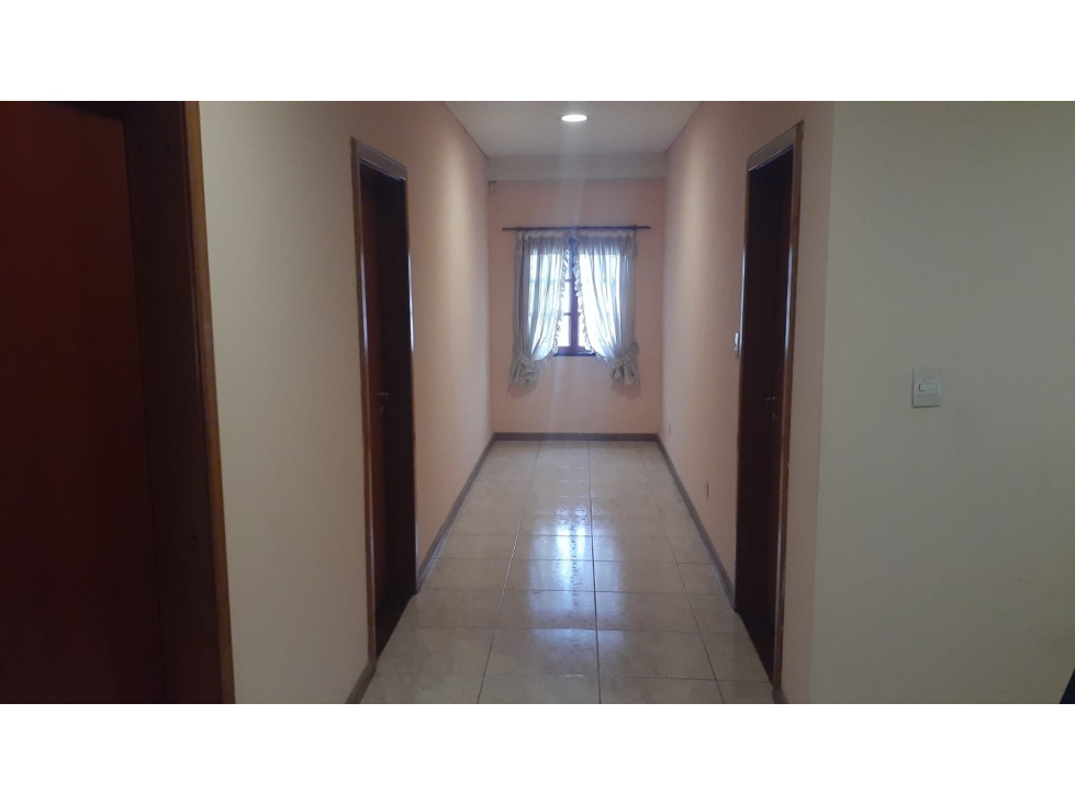 CASA 5 AMB. APTA CREDITO ITUZAINGO — foto 3