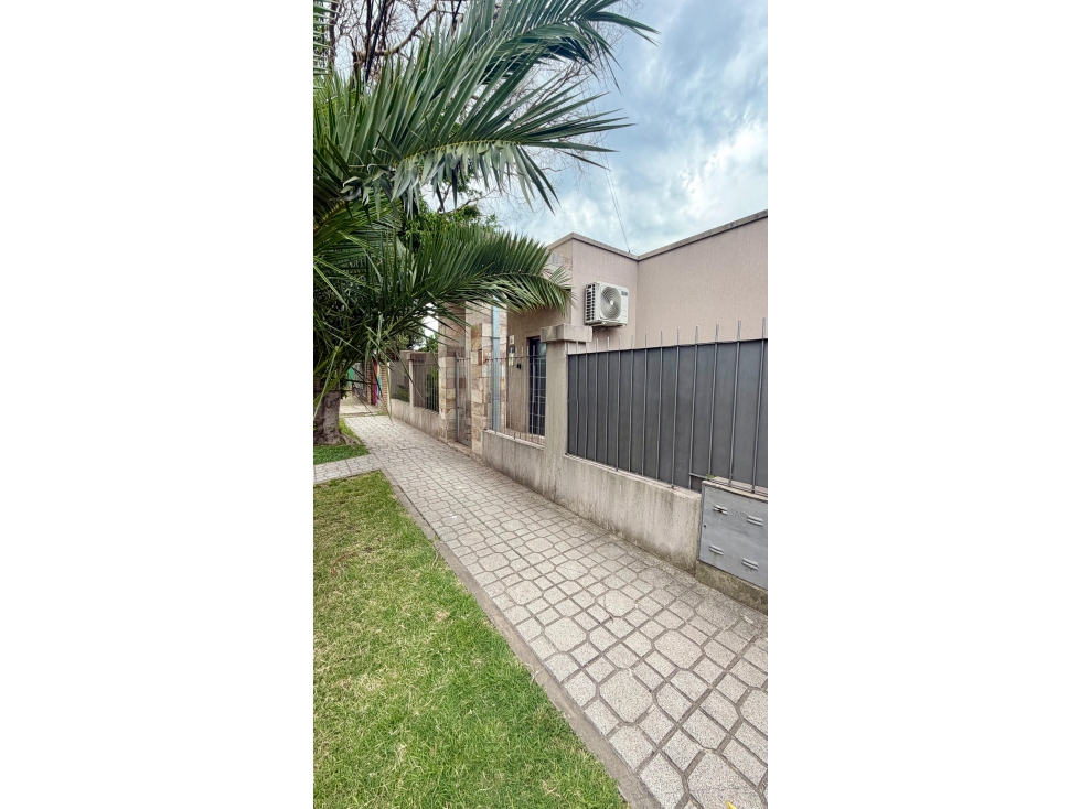 CASA 4 AMB. ITUZAINGO