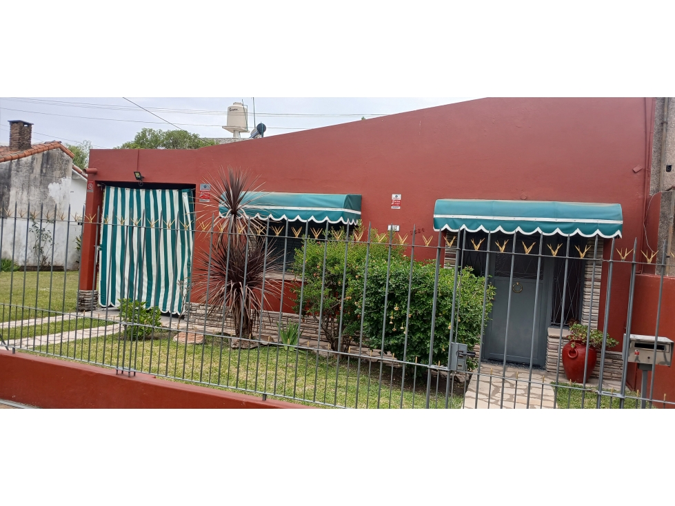 CASA 3 AMBIENTES SOBRE DOS LOTES — foto 2