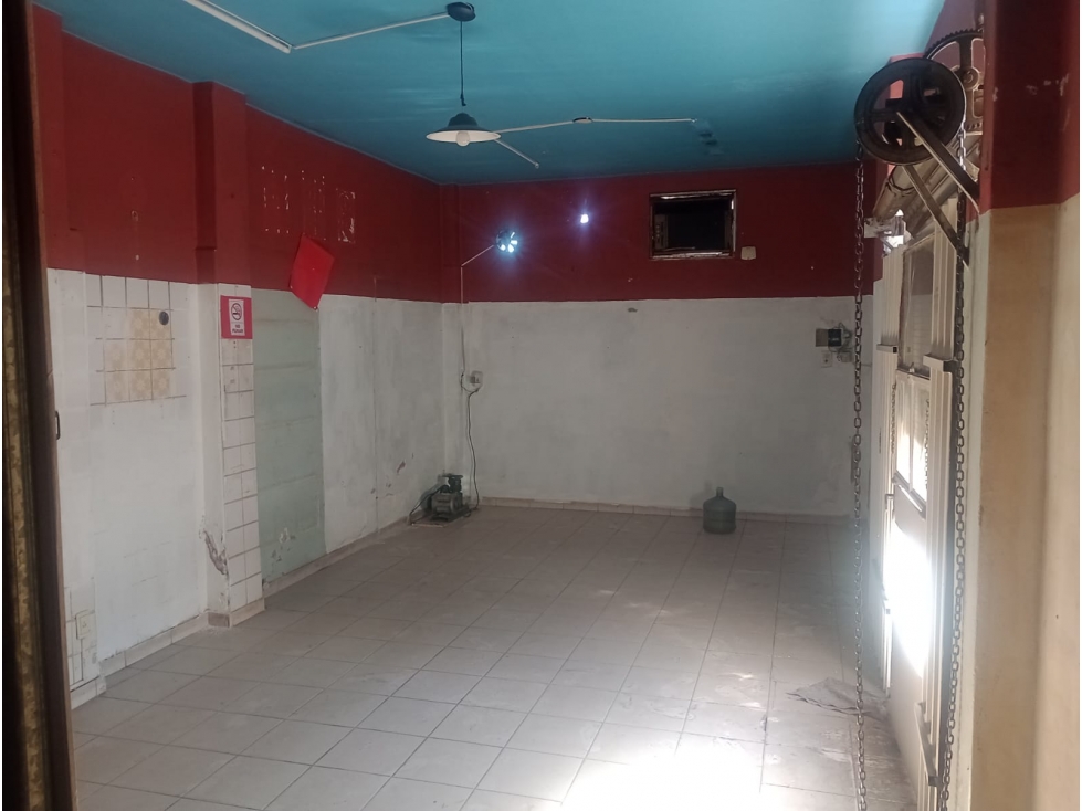 LOCAL EN VENTA - 3