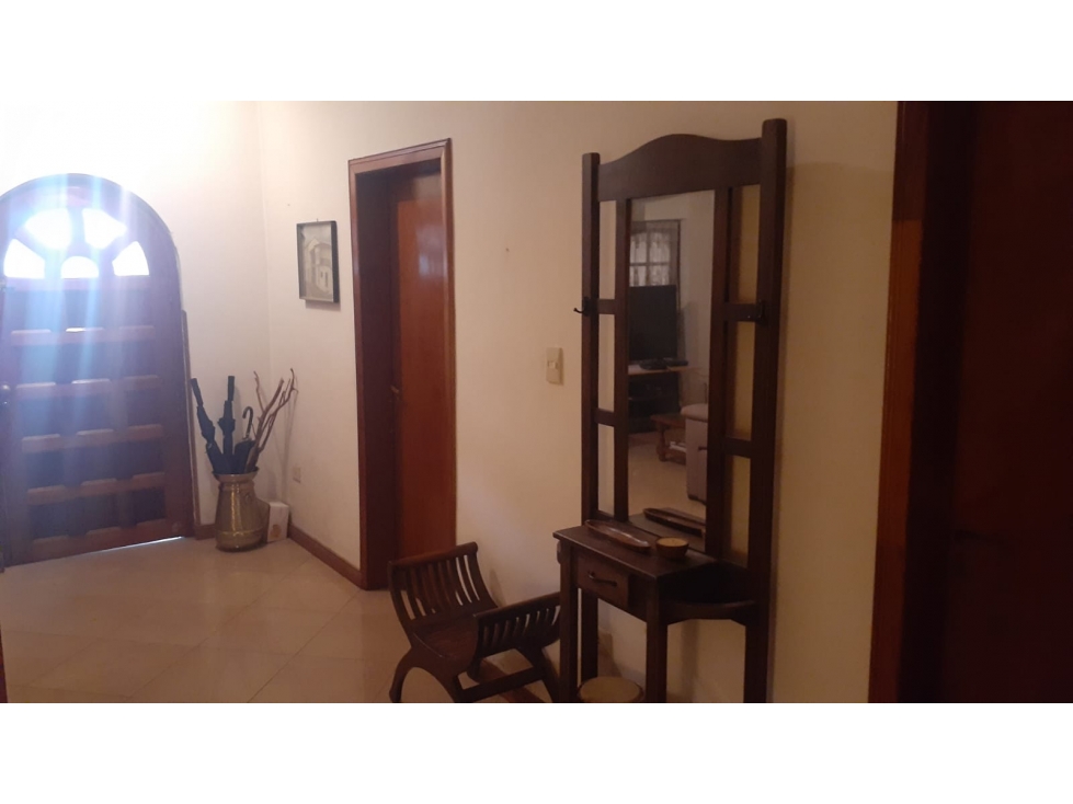 CASA 5 AMB. APTA CREDITO ITUZAINGO — foto 4