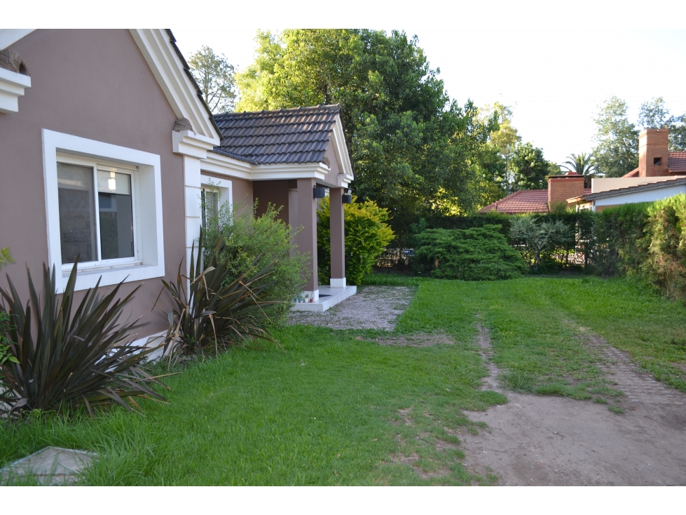 CASA EN VENTA COUNTRY CARDENAL DEL MONTE - 1